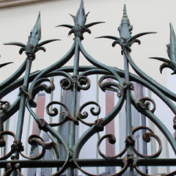 Balcons en Fer Forgé : Intégration Harmonieuse avec l'Architecture de votre Maison Roche-la-Moliere